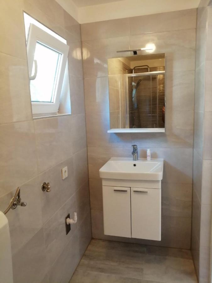 Apartman Barbara เซรส ภายนอก รูปภาพ