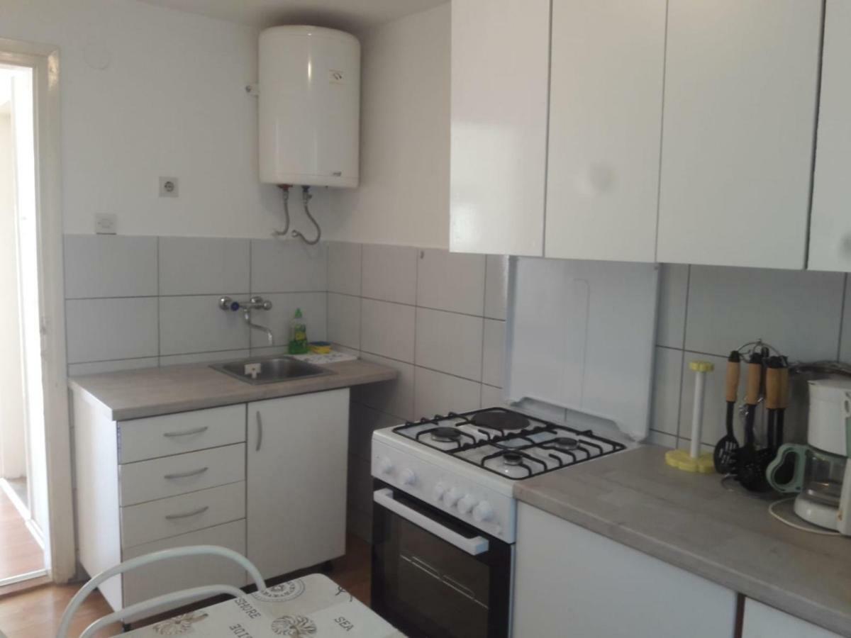 Apartman Barbara เซรส ภายนอก รูปภาพ